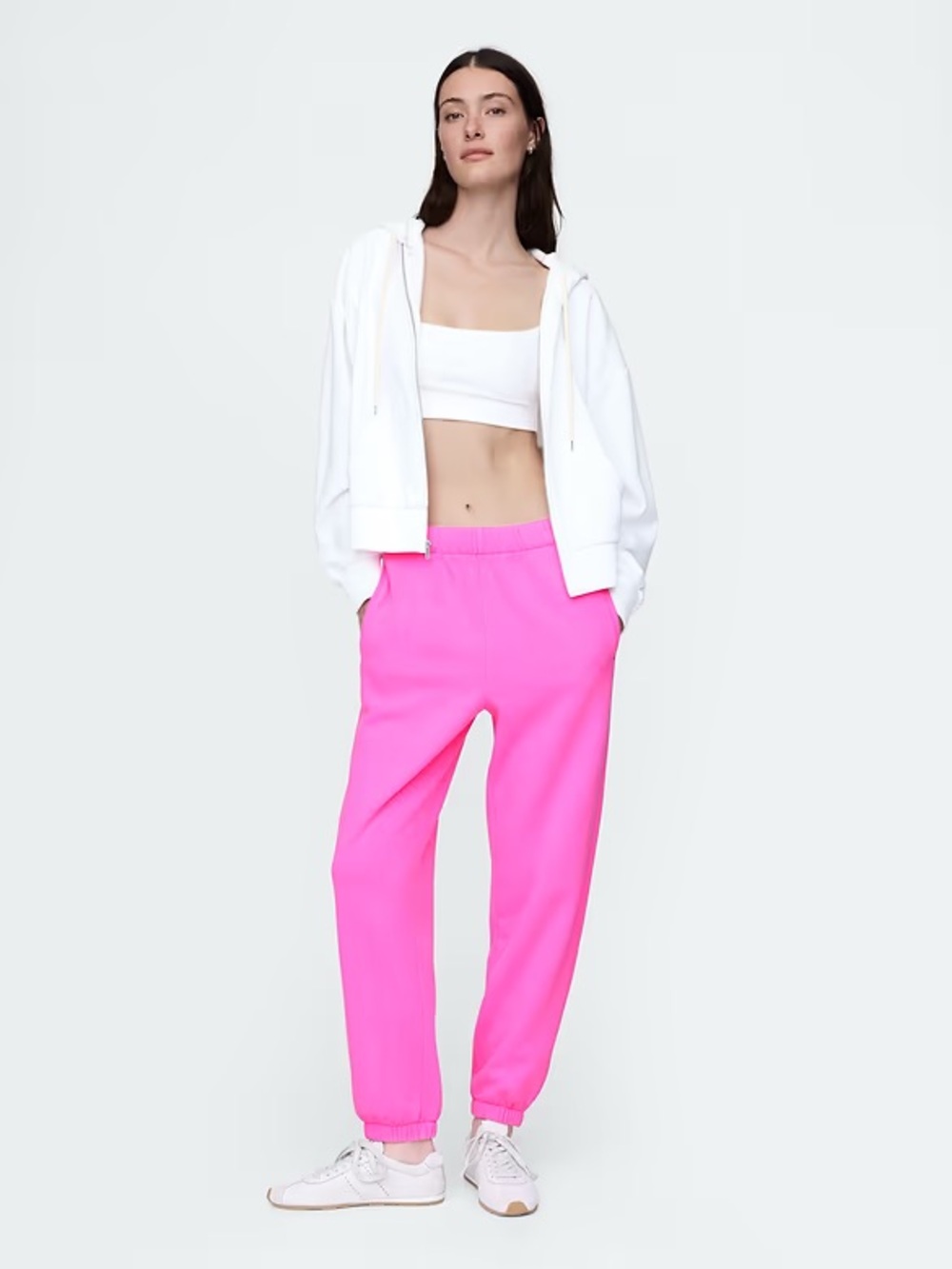 Gap High Rise VintageSoft Relaxed Joggers - small petite in Standout Pink
